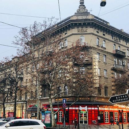 2 Bedroom On Deribasovskaya Str. Odessa Esterno foto