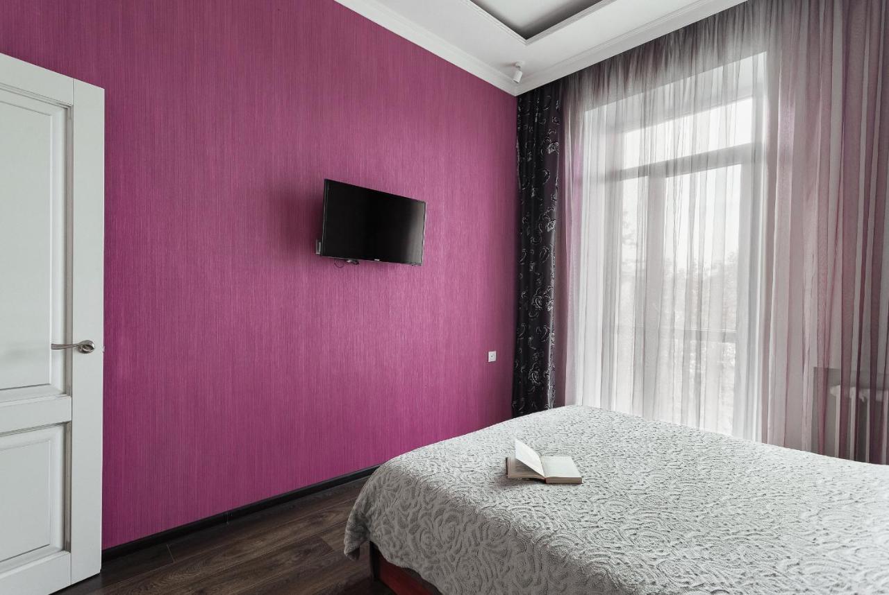 2 Bedroom On Deribasovskaya Str. Odessa Esterno foto