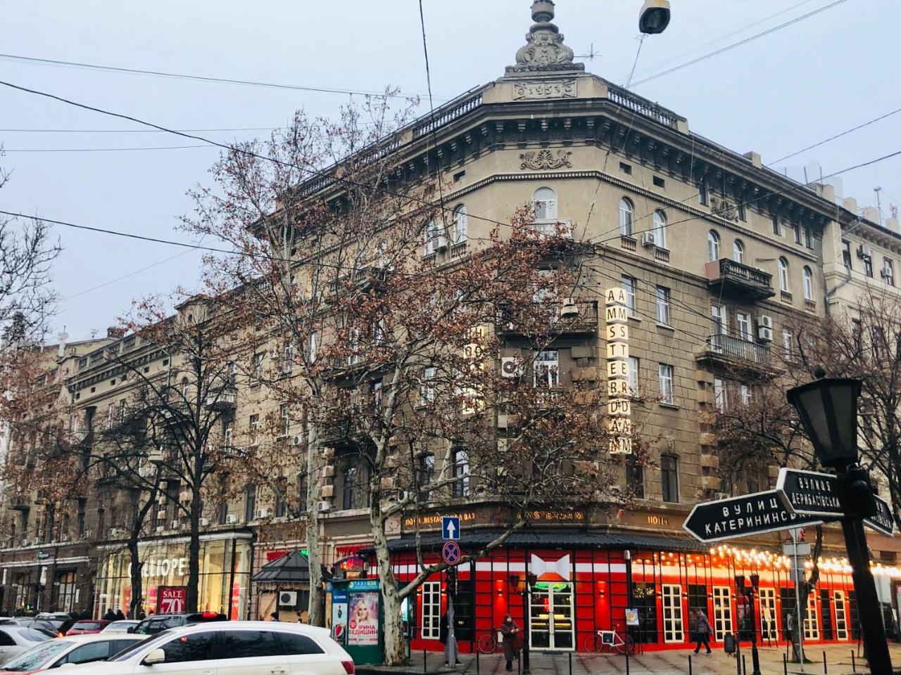 2 Bedroom On Deribasovskaya Str. Odessa Esterno foto